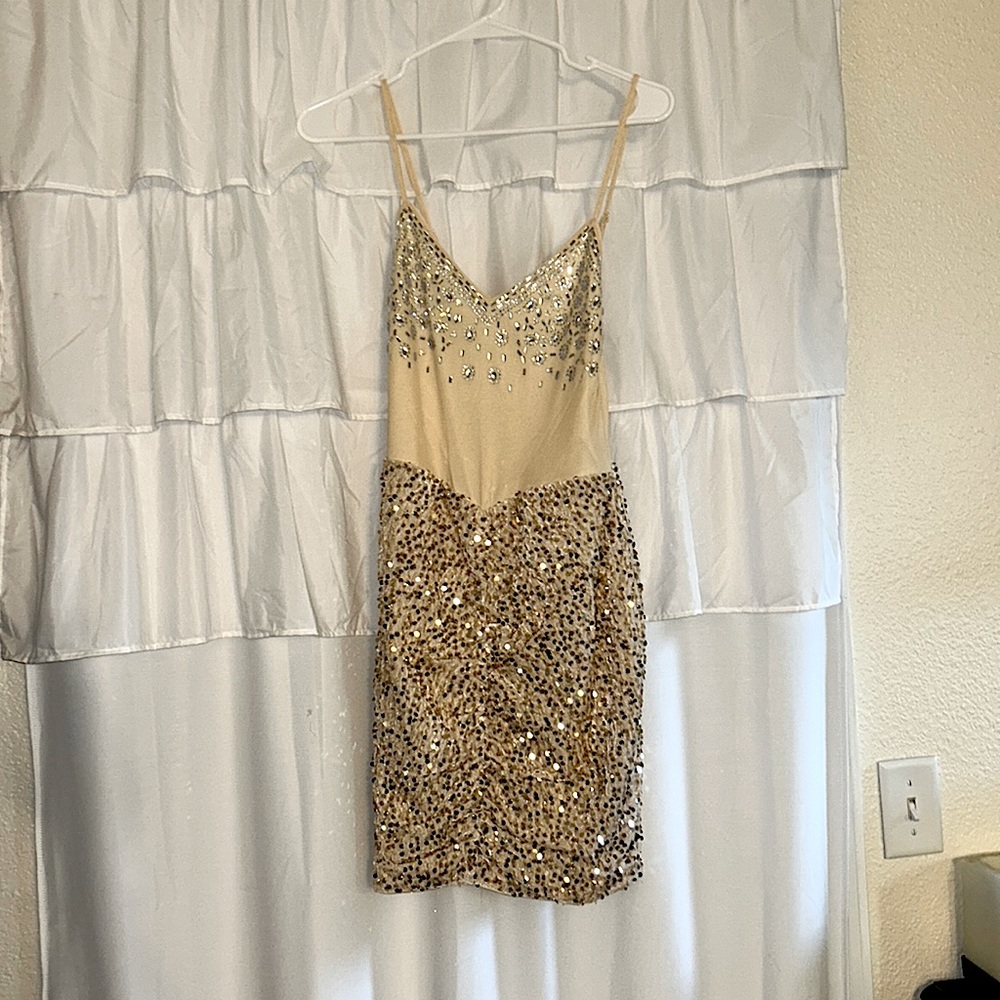 Beautiful cocktail or prom dress! BRAND NEW